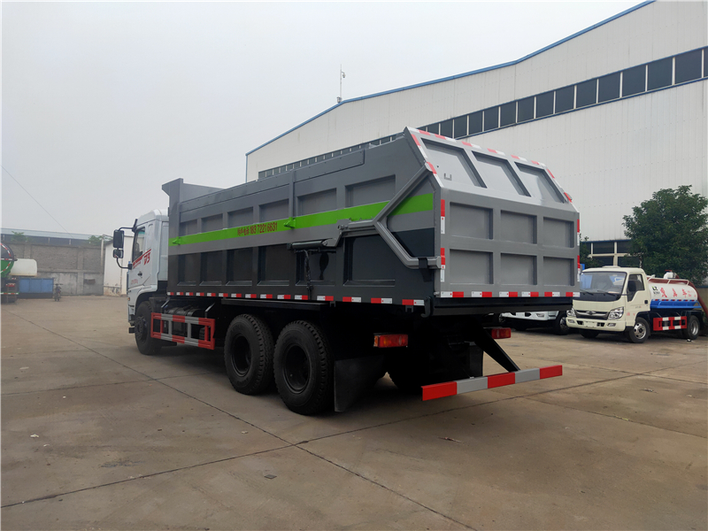 東風后雙橋20方污泥運輸車